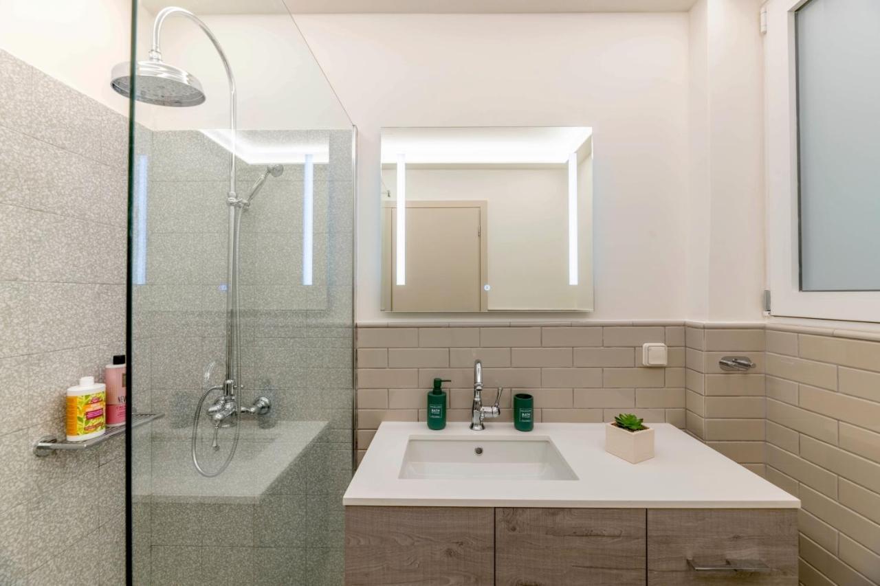 Boutique07 Luxury Apartment, Athens, Acropolis. *